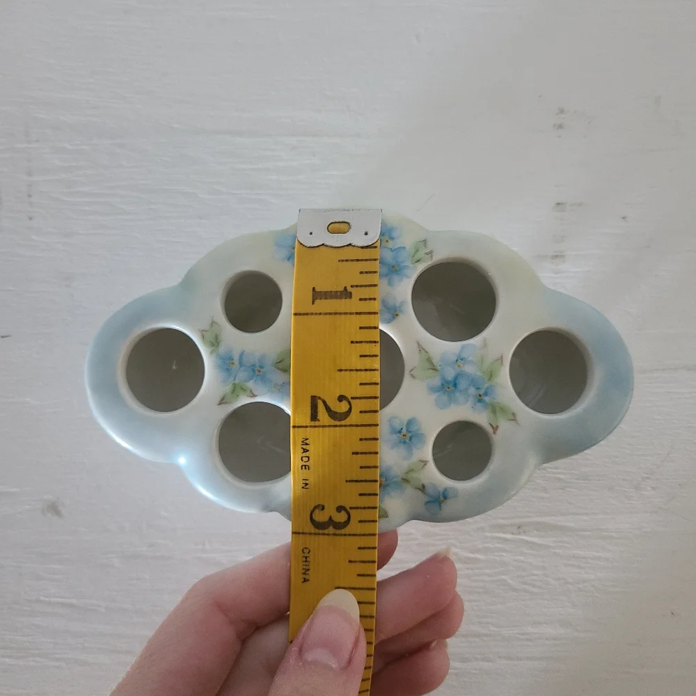 Vintage Ceramic Lipstick Holder